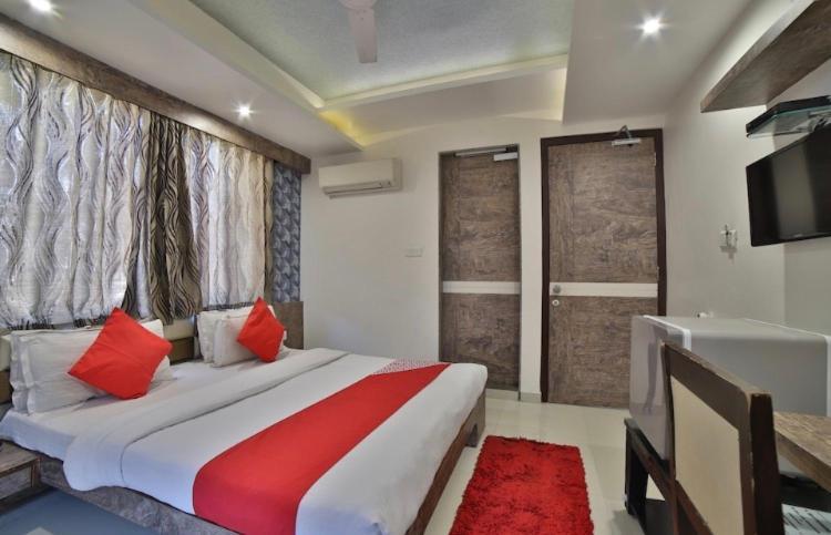 Hotel Green Apple Gandhinagar Ngoại thất bức ảnh